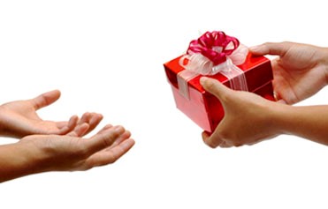chinese gift giving etiquette